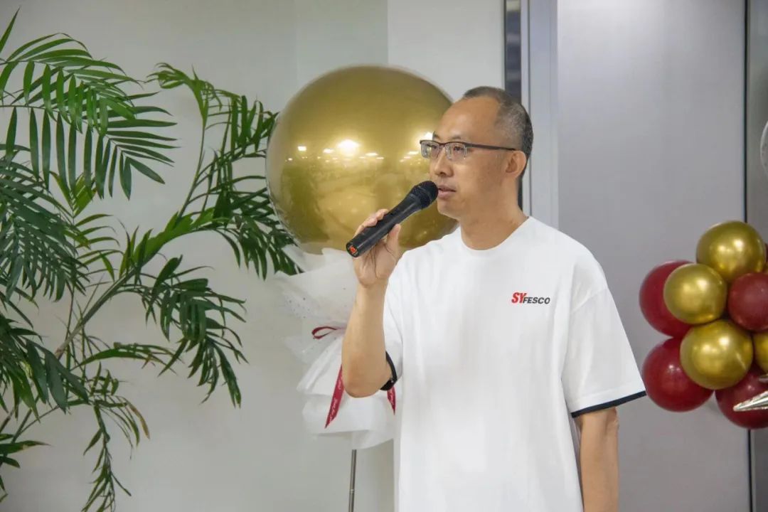 蓄力三十載 凝心再出發(fā)——沈陽(yáng)外服三十周年慶?；顒?dòng)